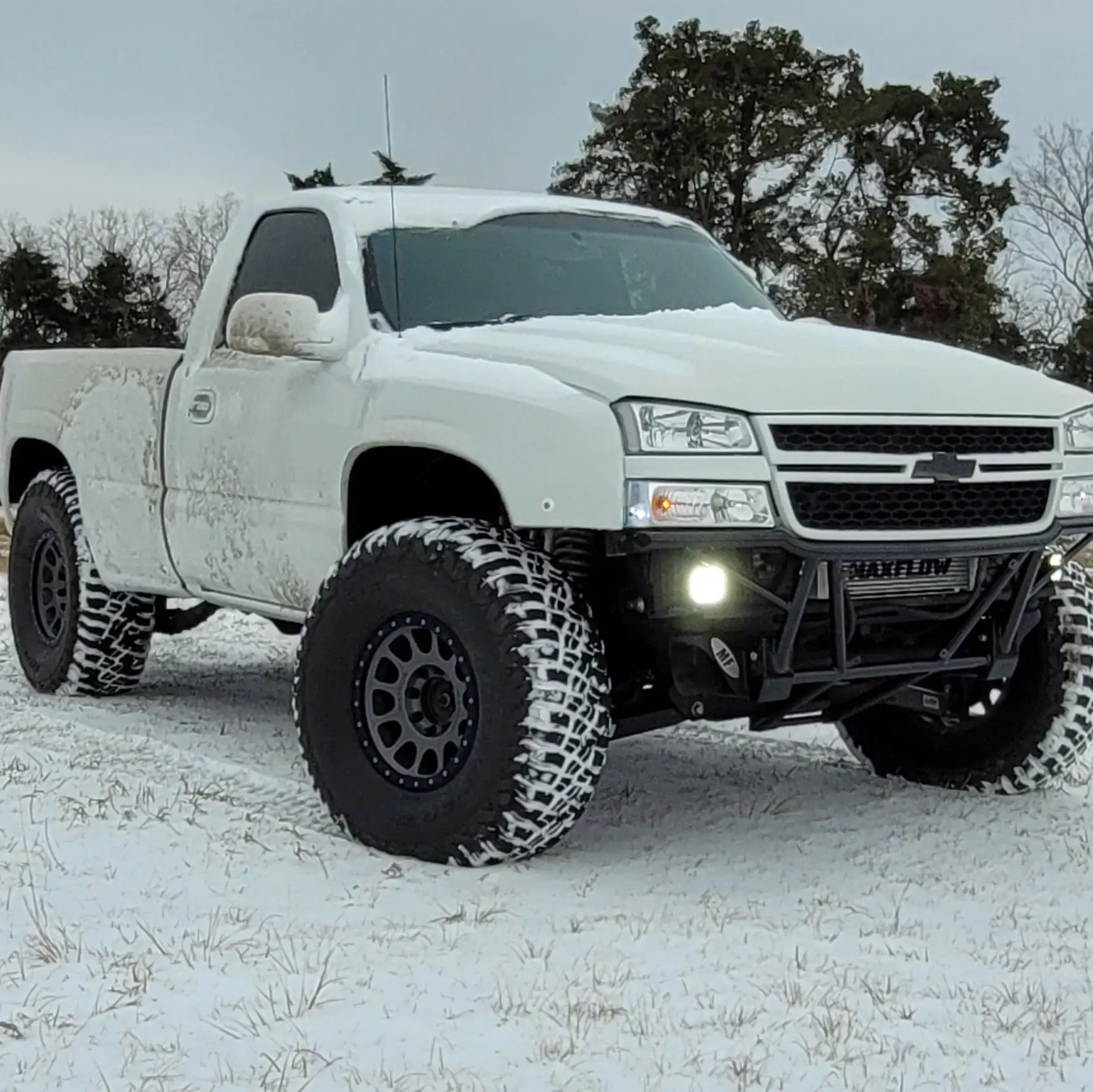 Eric Butler - 2006 GMC 2500HD - thumbnail 9