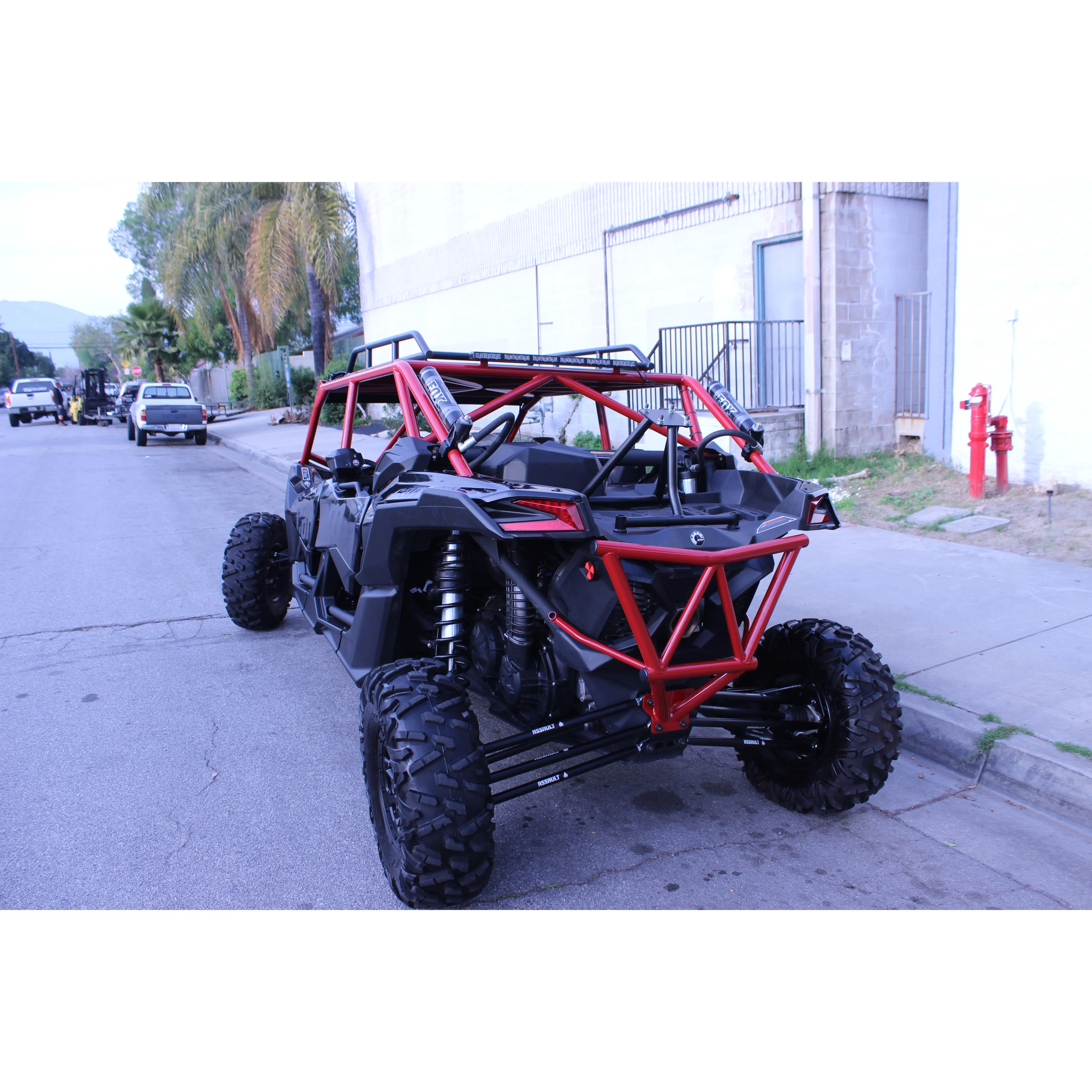 X3 Single Spare Tire Carrier — view 2