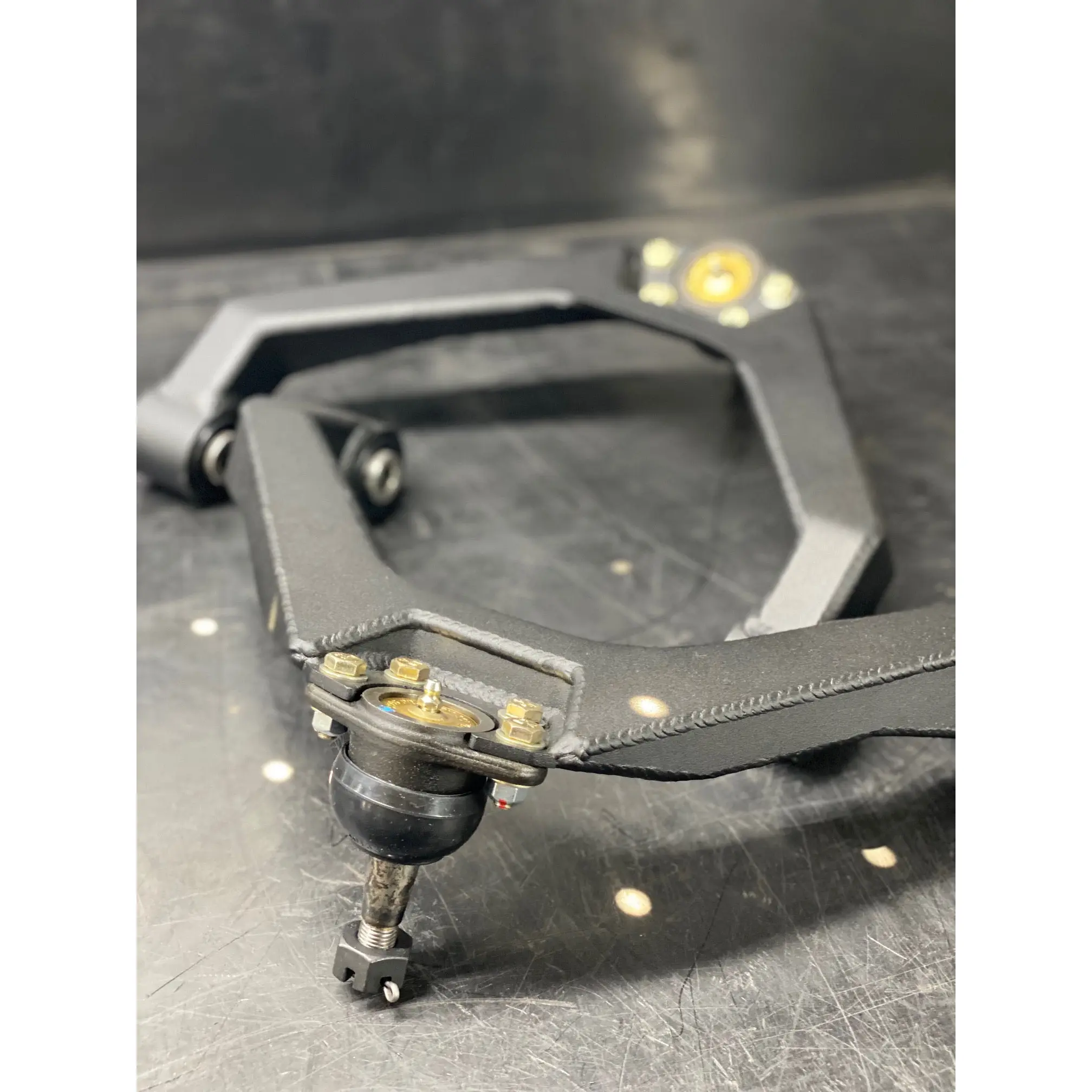 11-19 Chevy/GMC 2500HD Upper Control Arms — view 6