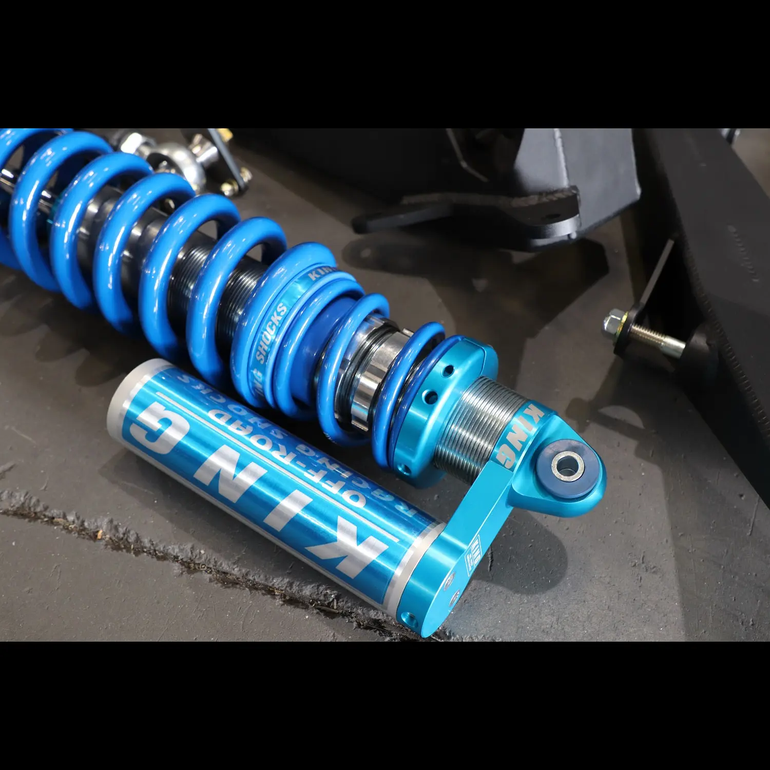 07-18 Chevy/GMC 1500 2wd Bolt On Long Travel Kit — view 5