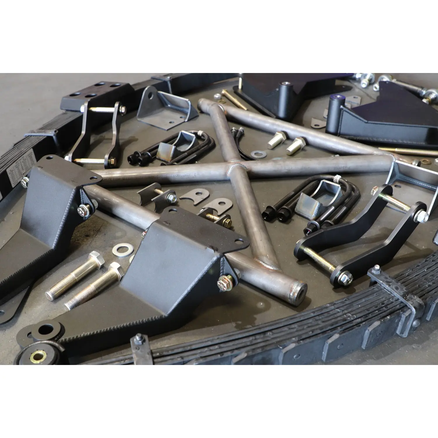 07-21 Tundra Cantilever Kit — view 5