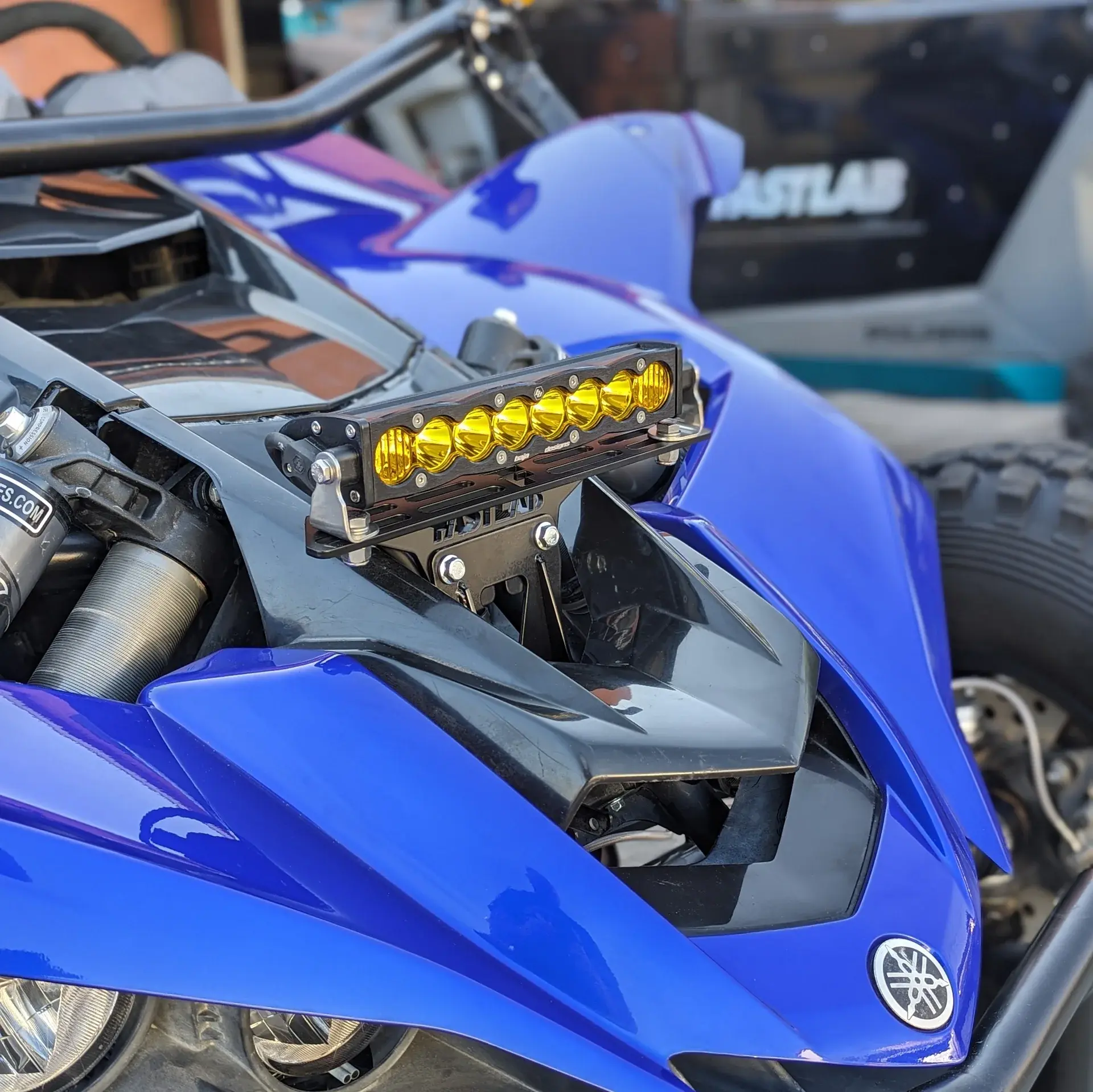 2019+ Yamaha YXZ hood light bracket — view 3