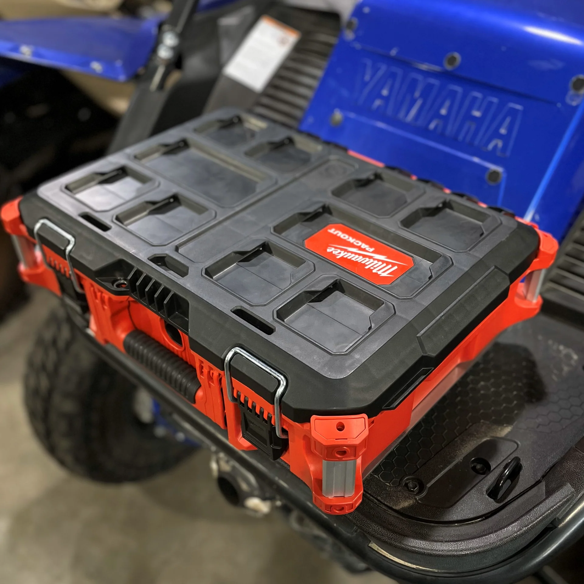 2019 YXZ Bed Milwaukee Double Packout Mount — view 3