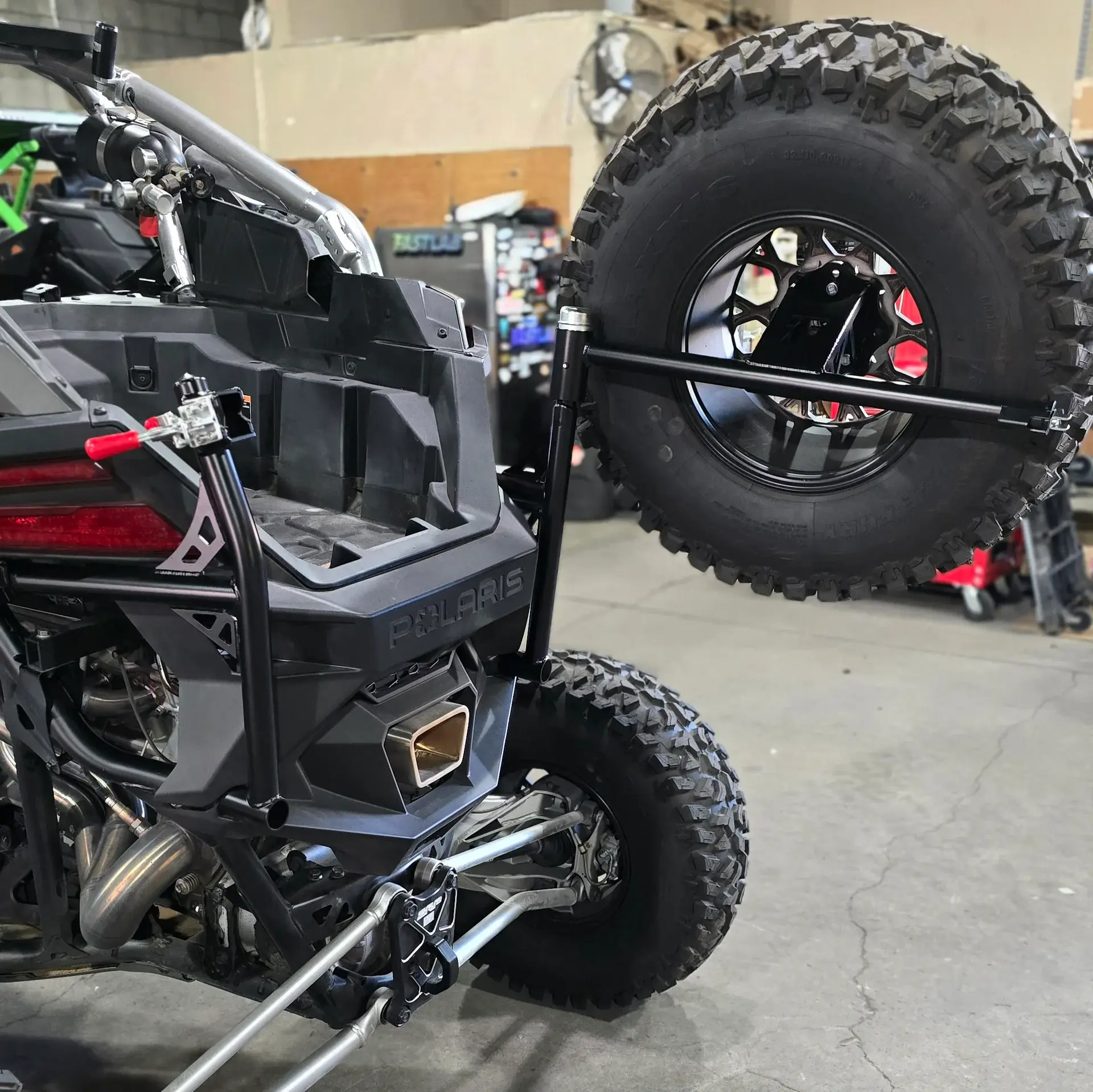 PRO R Swing Out Spare Tire Carrier — view 3