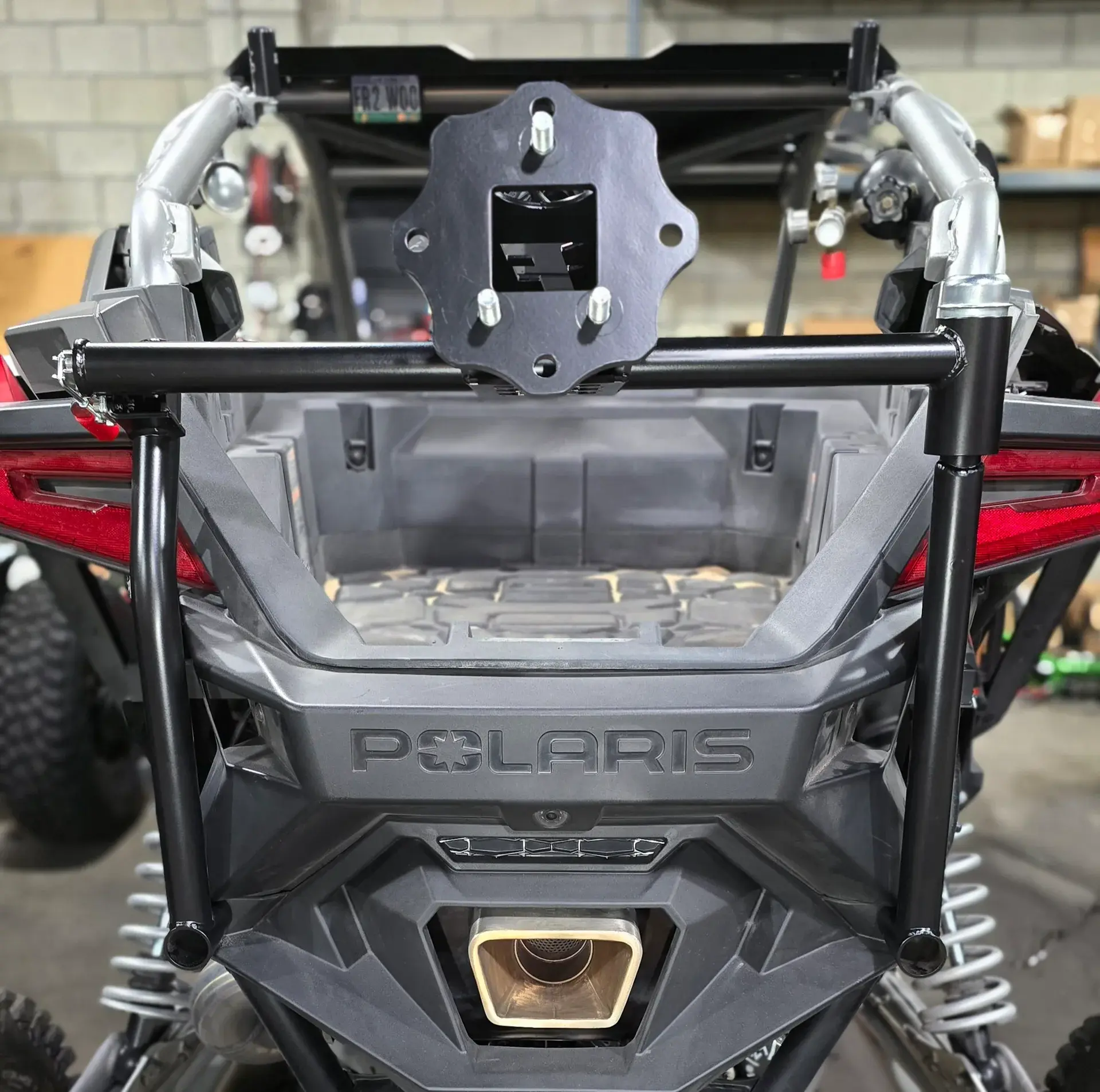 PRO R Swing Out Spare Tire Carrier — view 7